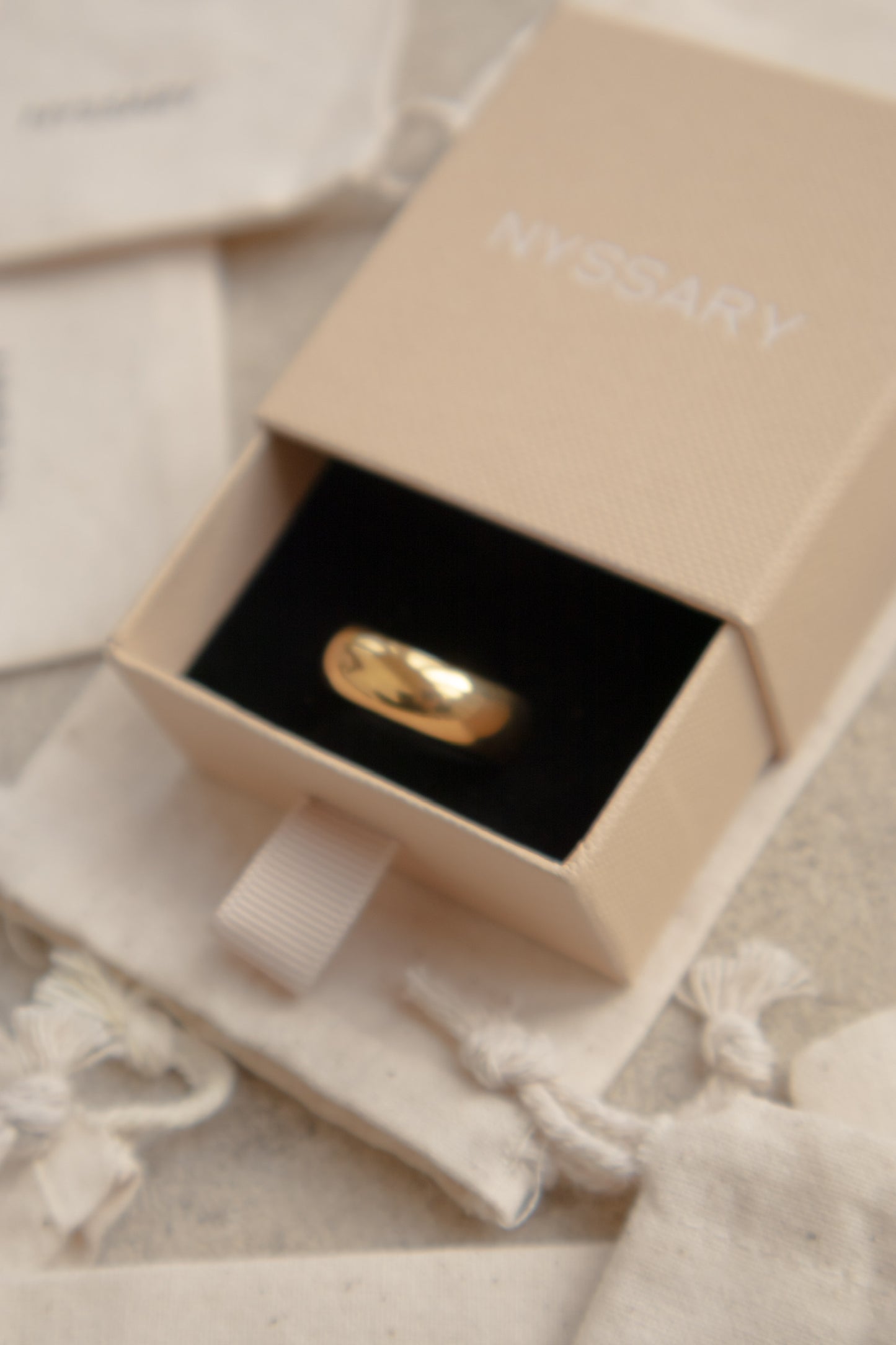 Narcissus Ring