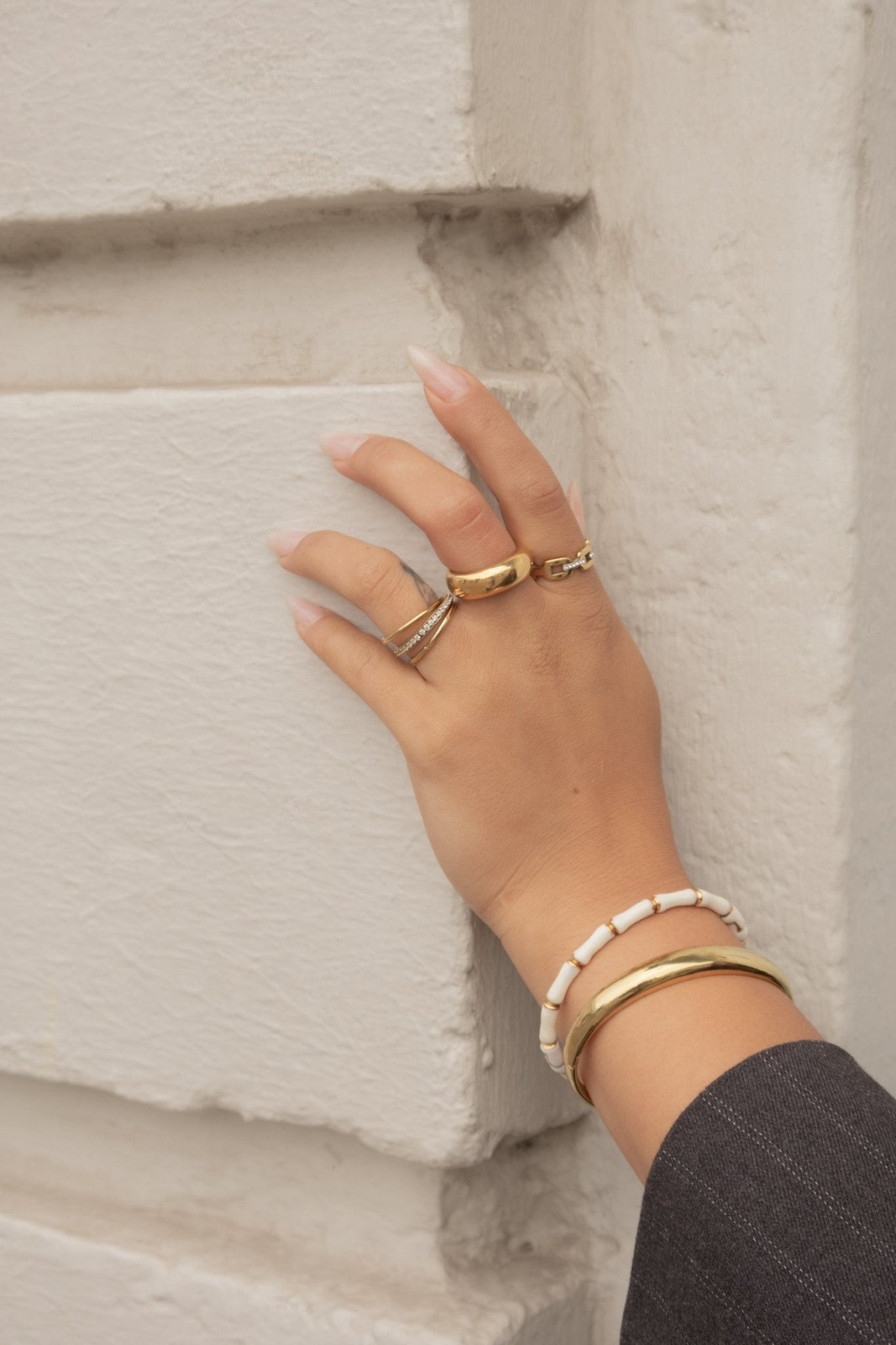 Bracelet acier inoxydable Ima porté au poignet